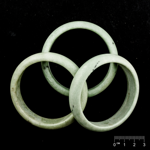 Bracelet rigide Serpentine vert clair env. 15mm